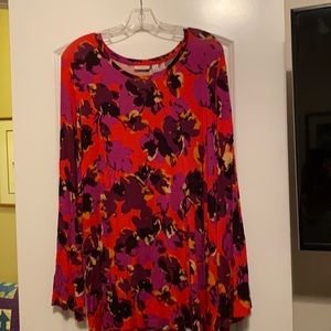 LOGO top.  Rayon//spandex. 2x